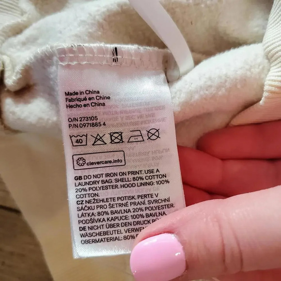 H&M Star Wars The Mandalorian Boys 6X/7 Cream Metallic Blue Pullover Hoodie - Picture 6 of 15